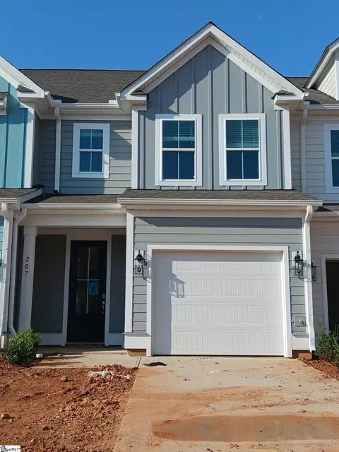 207 Lewes Ave, Simpsonville, SC 29681