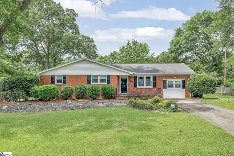 505 Mapleton Dr, Greenville, SC 29607 photo 1
