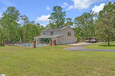 317 Hunter Rd, Fountain Inn, SC 29644