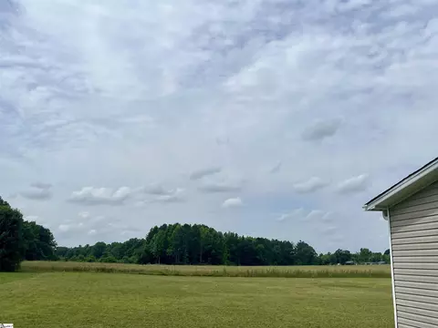 111 Mcwatters Dr, Clinton, SC 29325 photo 22