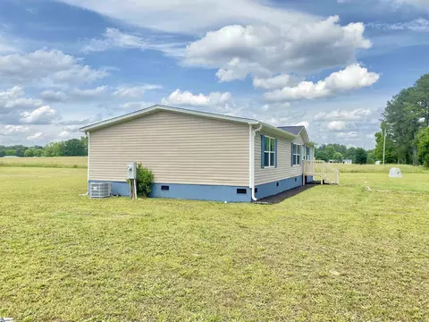 111 Mcwatters Dr, Clinton, SC 29325 photo 20