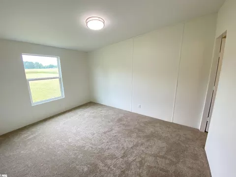 111 Mcwatters Dr, Clinton, SC 29325 photo 13