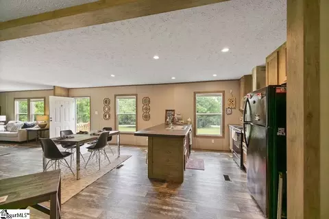 306 Gilmer Rd, Anderson, SC 29621 photo 8