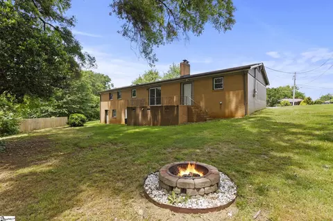 116 E Hill Dr, Easley, SC 29640 photo 19