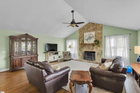 117 Terrence Ct, Greer, SC 29650 photo 8