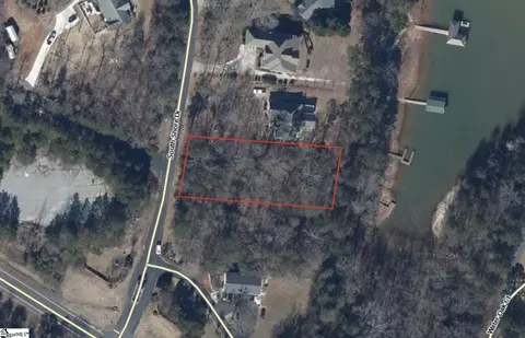 104 S Shore Dr, Fair Play, SC 29643