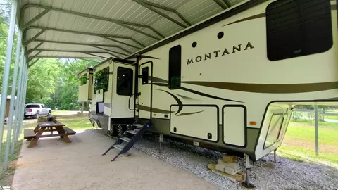 38 Harbor Crest Dr, Waterloo, SC 29384 photo 4