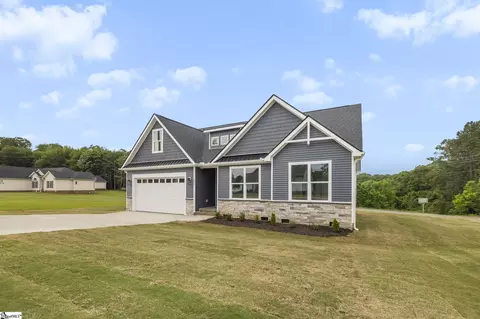 Exterior - 1047 Ansel School Rd, Greer, SC 29651 photo 10 of 11
