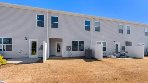 Exterior - 708 Embark Cir, Greer, SC 29651 photo 7 of 10