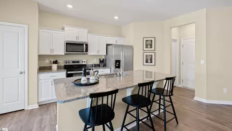 Kitchen - 708 Embark Cir, Greer, SC 29651 photo 4 of 5