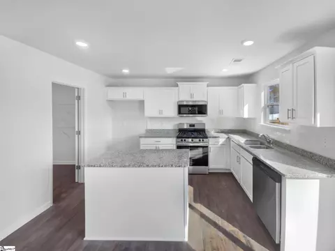 Kitchen - 3740 Brookshade Trl, Moore, SC 29369 photo 1 of 2