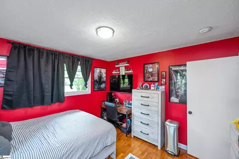 301 John St, Greer, SC 29651 photo 22