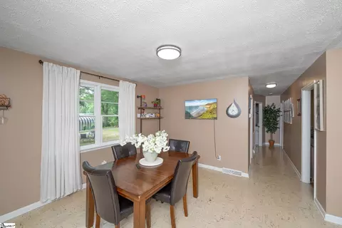 301 John St, Greer, SC 29651 photo 15