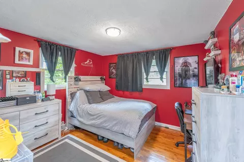 301 John St, Greer, SC 29651 photo 21