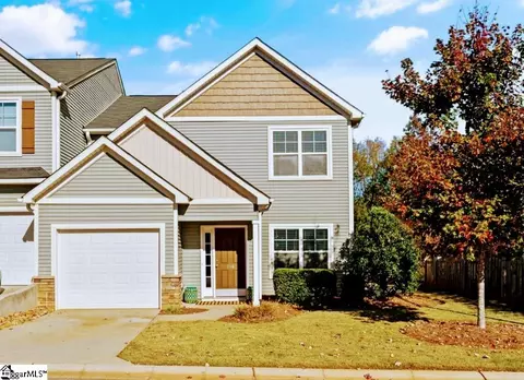 716 Elmbrook Dr, Simpsonville, SC 29681