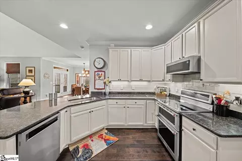 Kitchen - 77 Angus Run, Seneca, SC 29672 photo 2 of 4