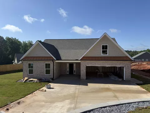 765 Ruby Golightly Dr, Inman, SC 29349