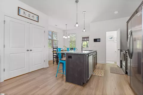 Entry Way - 508 W D Ave, Easley, SC 29640 photo 4 of 8