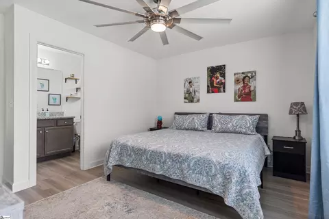 Bedroom - 508 W D Ave, Easley, SC 29640 photo 2 of 6