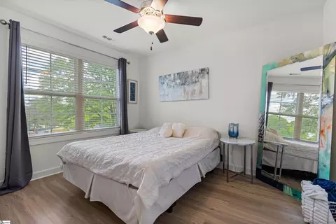 Bedroom - 508 W D Ave, Easley, SC 29640 photo 4 of 6