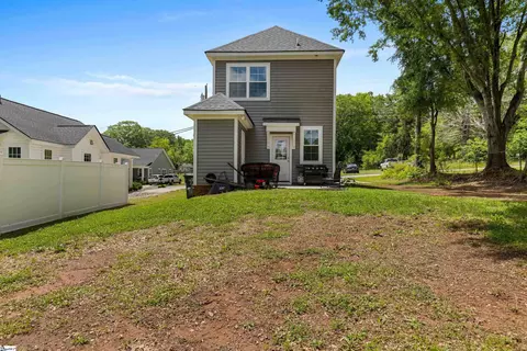 Exterior - 508 W D Ave, Easley, SC 29640 photo 5 of 5