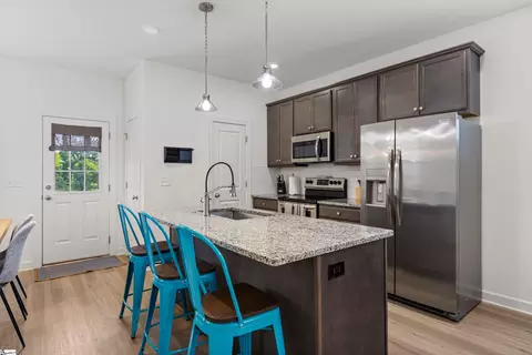 Kitchen - 508 W D Ave, Easley, SC 29640 photo 1 of 4