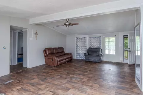 95 Madden Rd, Clinton, SC 29325 photo 4