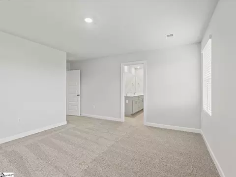 Bedroom - 702 Whitebark Dr, Pendleton, SC 29670 photo 4 of 10