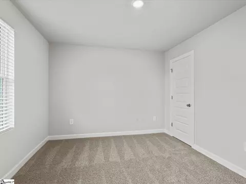Bedroom - 702 Whitebark Dr, Pendleton, SC 29670 photo 9 of 10