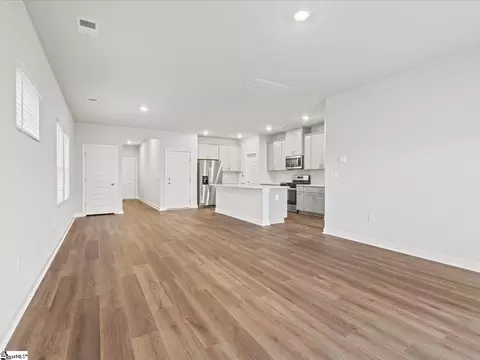 Living - 702 Whitebark Dr, Pendleton, SC 29670 photo 2 of 2