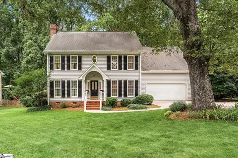 103 Farming Creek Dr, Simpsonville, SC 29680