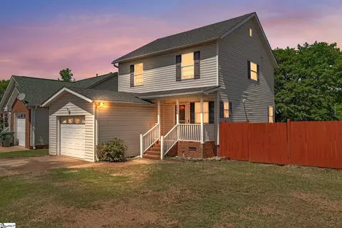 104 Cosmos Ln, Greer, SC 29651