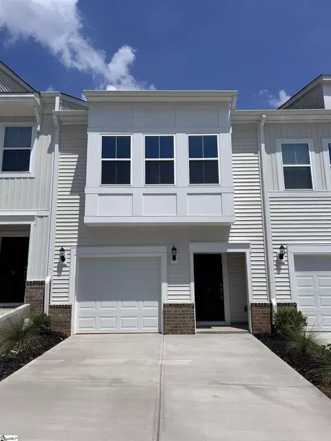 17 Nonnington Way, Taylors, SC 29687