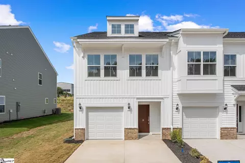 35 Nonnington Way, Taylors, SC 29687
