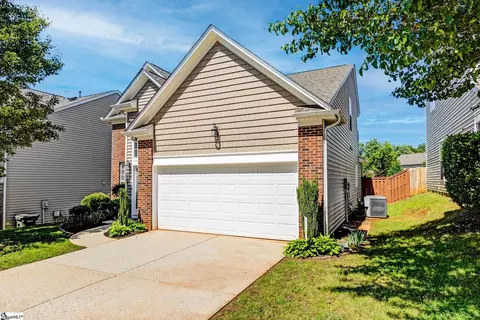 Exterior - 103 Circle Grove Ct, Greer, SC 29650 photo 2 of 9