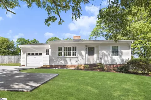 194 Keith Dr, Greenville, SC 29607