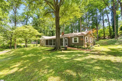 100 Maxwell Rd, Spartanburg, SC 29302