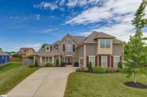 131 Riverland Woods Ct, Simpsonville, SC 29681