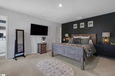 Bedroom - 212 Ralston Dr, Greer, SC 29651 photo 1 of 7