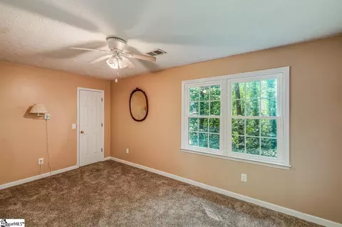 215 E Shefford St, Greer, SC 29650 photo 31