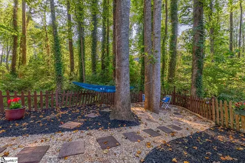 215 E Shefford St, Greer, SC 29650 photo 40