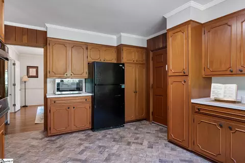 Kitchen - 113 Postelle Dr, Anderson, SC 29621 photo 3 of 5