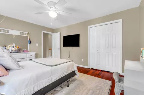 Bedroom - 9 River Way Dr, Greer, SC 29651 photo 6 of 8