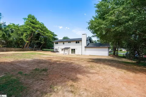 Exterior - 110 Devon Dr, Mauldin, SC 29662 photo 3 of 7