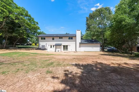 Exterior - 110 Devon Dr, Mauldin, SC 29662 photo 4 of 7
