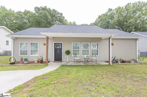 317 Saluda St, Belton, SC 29627