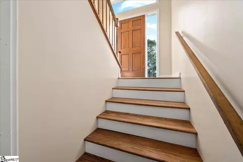 Entry Way - 102 Willow Ct, Easley, SC 29642 photo 2 of 3