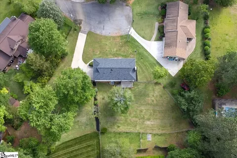 View/Area - 102 Willow Ct, Easley, SC 29642 photo 7 of 8