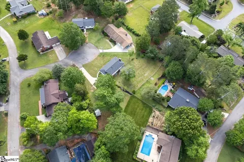 View/Area - 102 Willow Ct, Easley, SC 29642 photo 6 of 8
