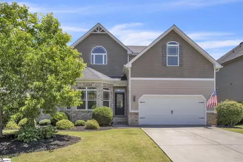 132 Adams Creek Pl, Simpsonville, SC 29681